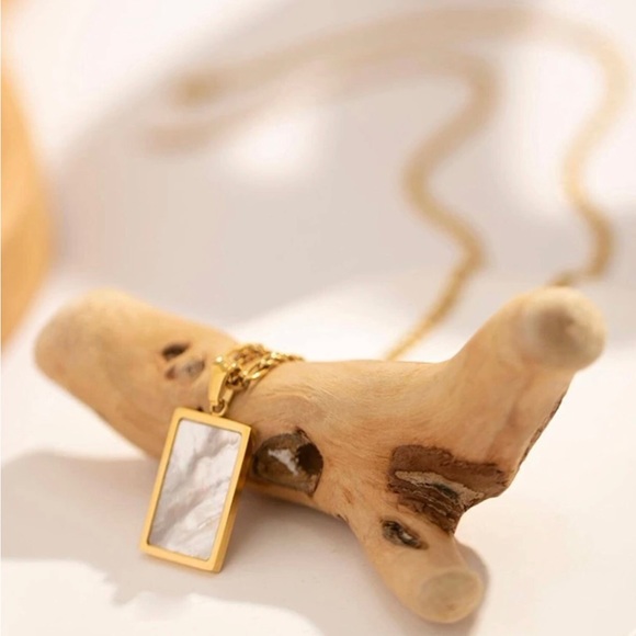 Mother Pearl Rectangle Iridescent Shell Gold Stainless Steel Geometric Necklace - Picture 9 of 17